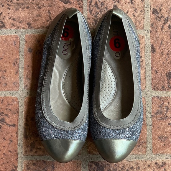 Me Too Glitter Flats - Picture 3 of 9
